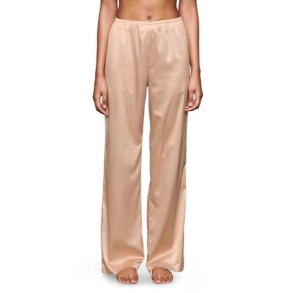 SKIMS Woven Shine Cami + Lounge Pants Set Pink Sand Womens 2X - Picture 7 of 14